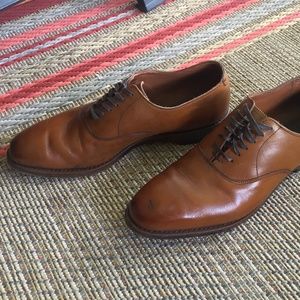 Allen Edmonds “Carlyle” 8D walnut
